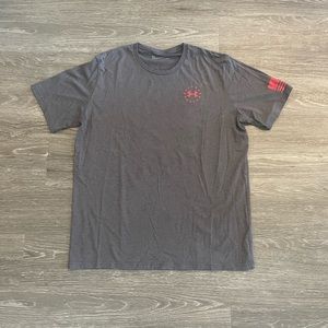 Under armour t shirt